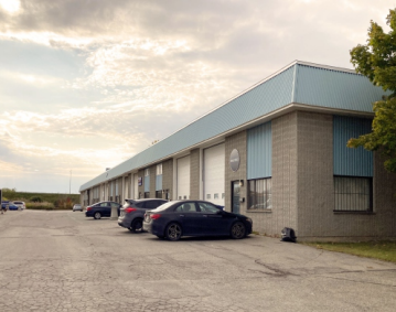 Industrial space leasing for sale, Laval